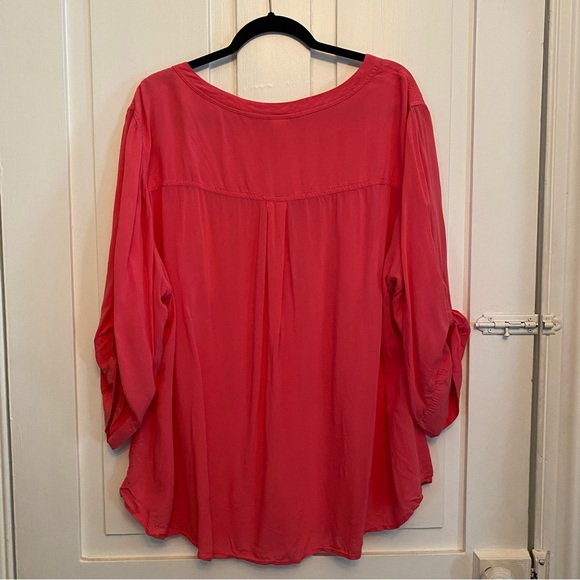 ✨torrid pink harper georgette challis pullover 3/4 sleeve blouse✨ - Picture 3 of 4